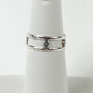 NWOT 925 Silver Ring Size 5